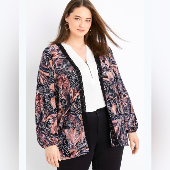 Maurices Sweaters - Stunning 3X Floral Crocheted Trim Maurice’s Kimono